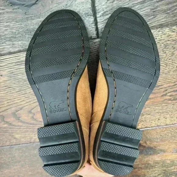 Sorel Suede  Ankle Boot - Picture 7 of 8